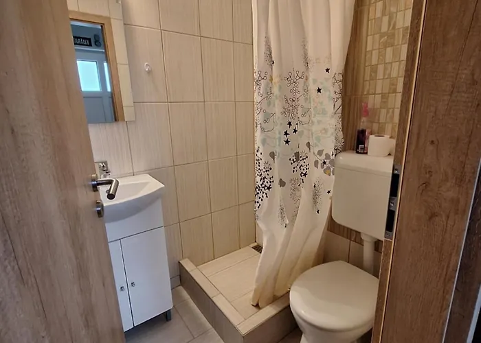 Viktoria Vendeghaz Apartment Miskolc